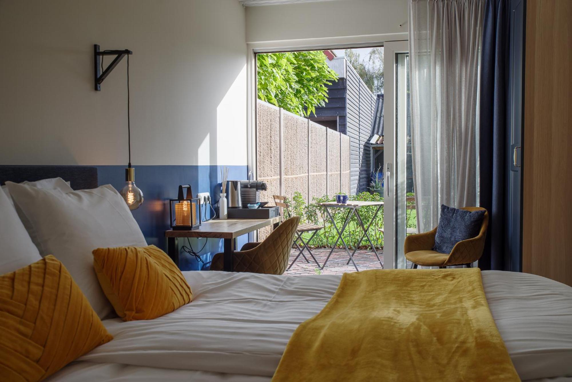 Hotel De Zilte Zeeuw คอร์ทเคเนอ ภายนอก รูปภาพ
